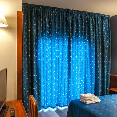 Acacias & Ξενοδοχείο 4*