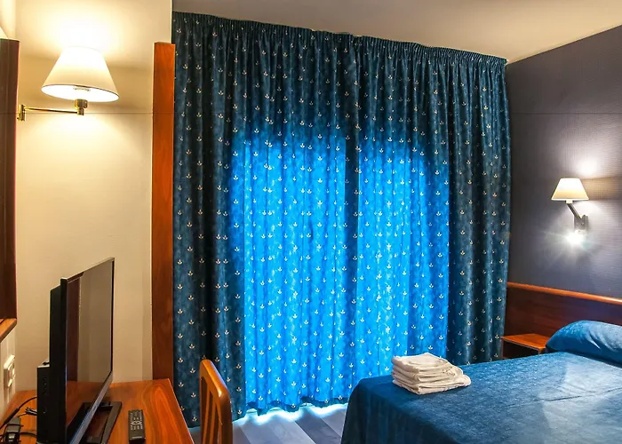 Acacias & Hotel 4*