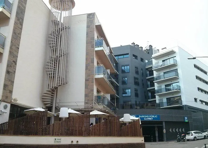 Hotel Acacias &