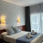 Acacias & يوريت دي مار