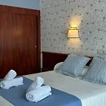 Acacias & 4* يوريت دي مار