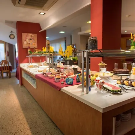 Hotel Acacias & Lloret de Mar