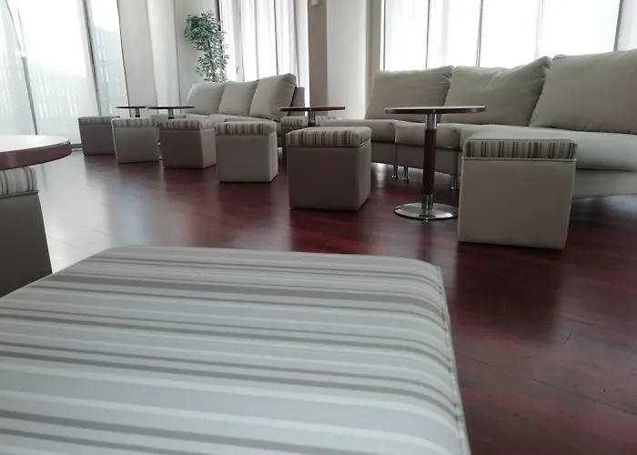 Acacias & Hotel 4*