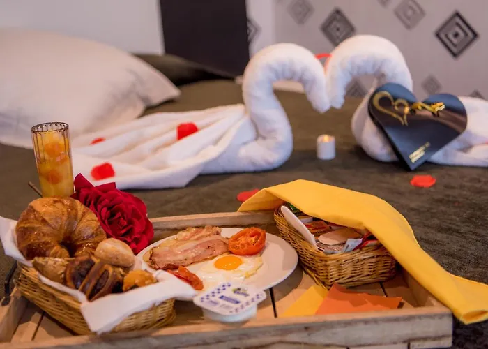 Hotel Acacias &